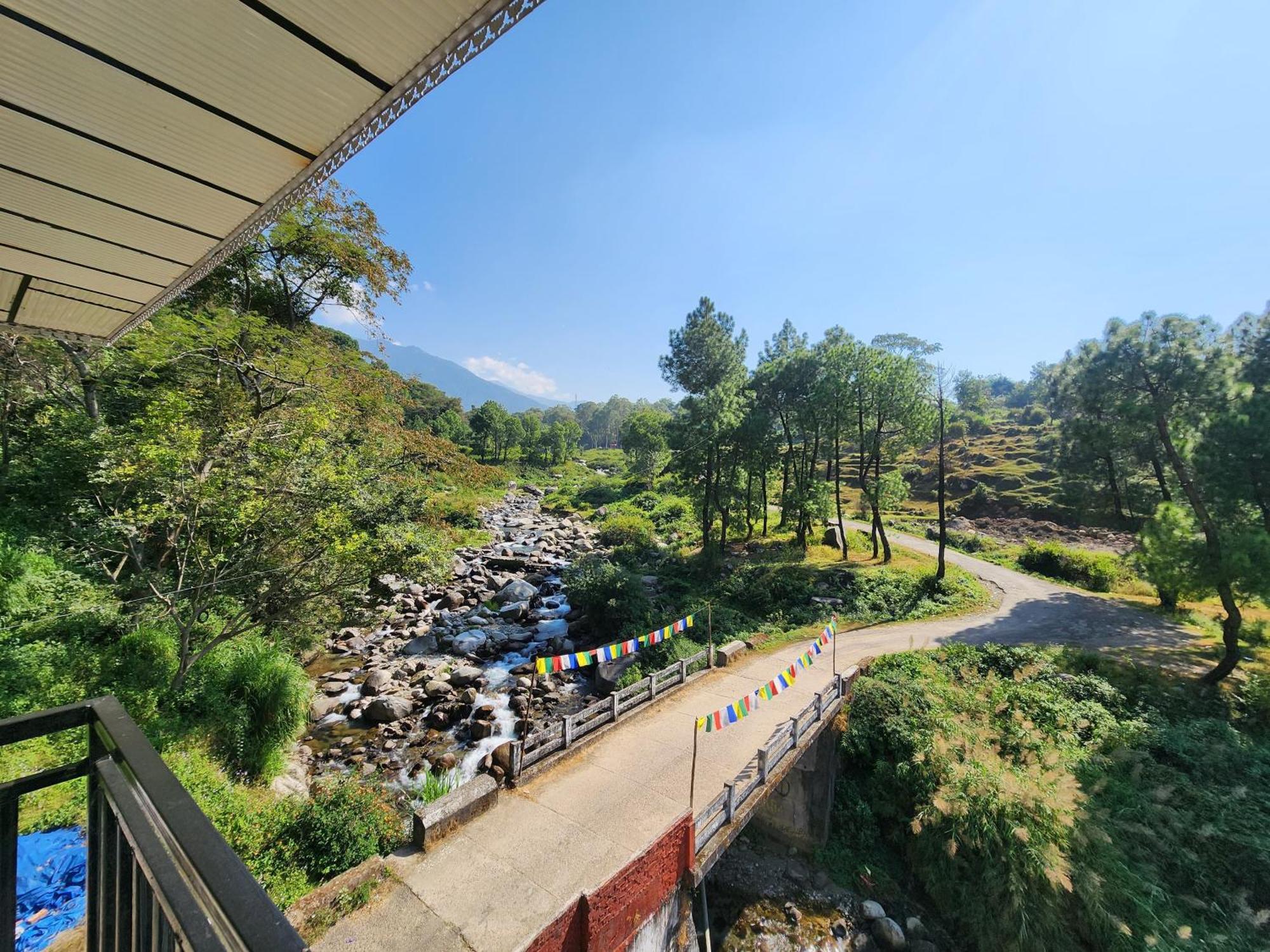 River View Villa Bīr Buitenkant foto